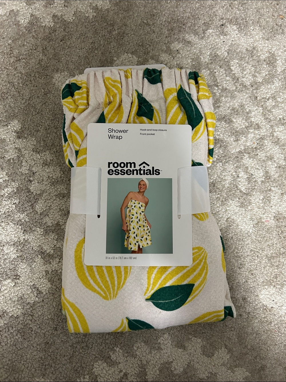 Room Essentials Yellow & Green Lemon Print Shower Wrap
